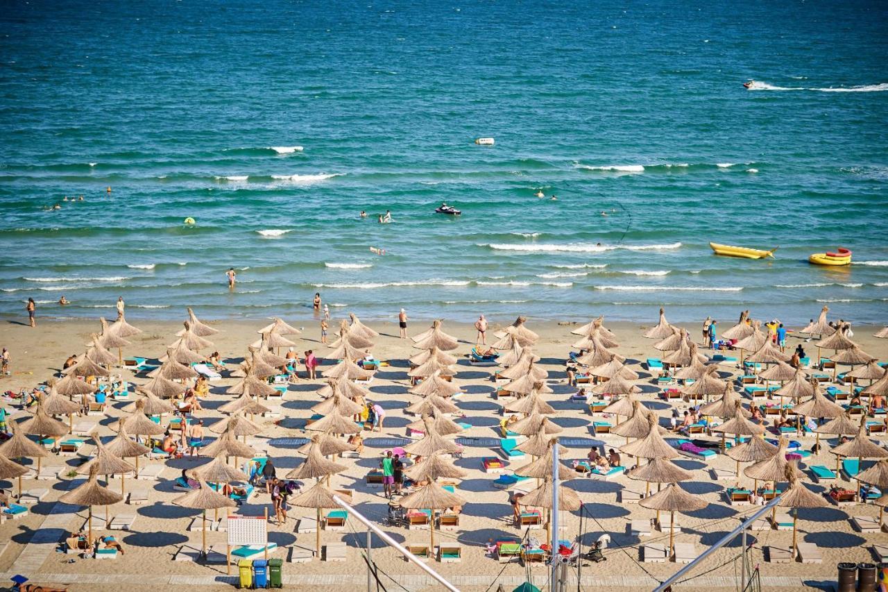 Sunrise King Studio Spa N Pool Beach Resort Năvodari 외부 사진